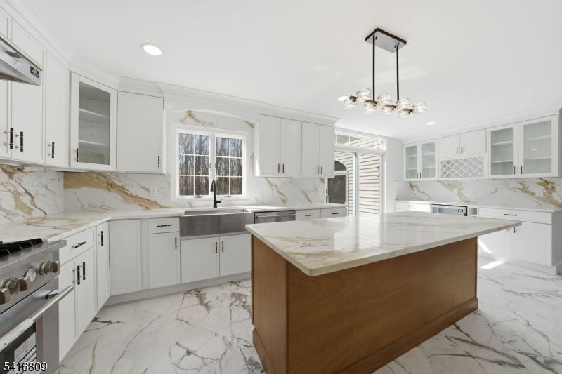 41 Musiker Ave, Randolph, NJ 07869 Main Photo