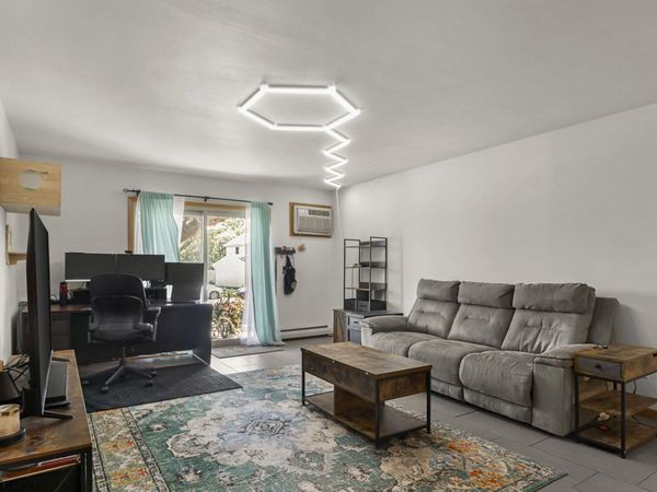 50 Whitcomb Circle, Unit 5, Madison, WI 53711