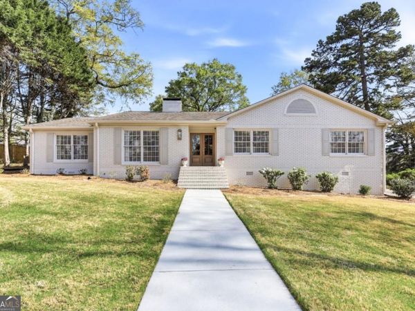 1104 Lanier Avenue, Gainesville, GA 30501