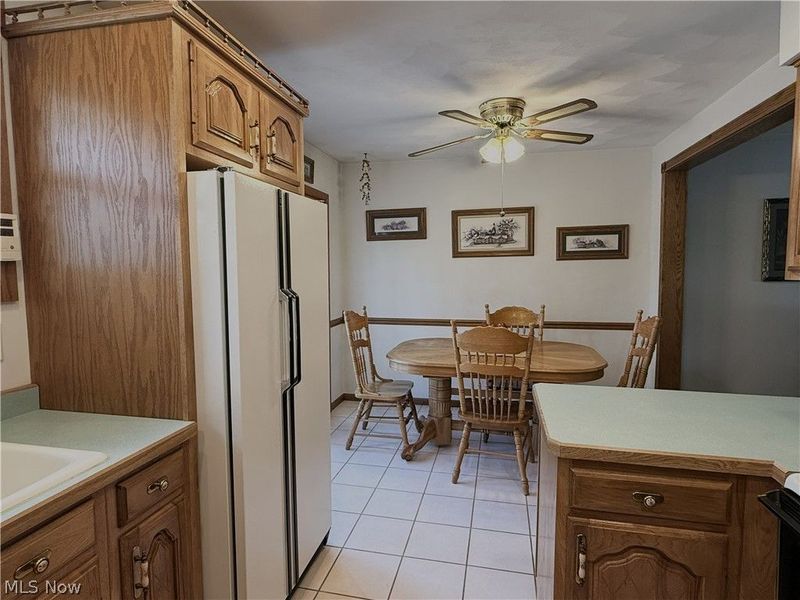 601 Emmett Way, Steubenville, OH 43952 Photo 7