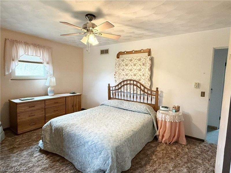 601 Emmett Way, Steubenville, OH 43952 Photo 9