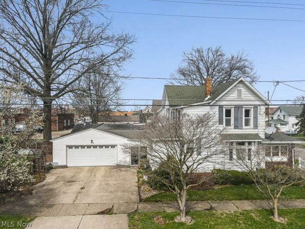 2145 Cherry Avenue , Alliance, OH 44601