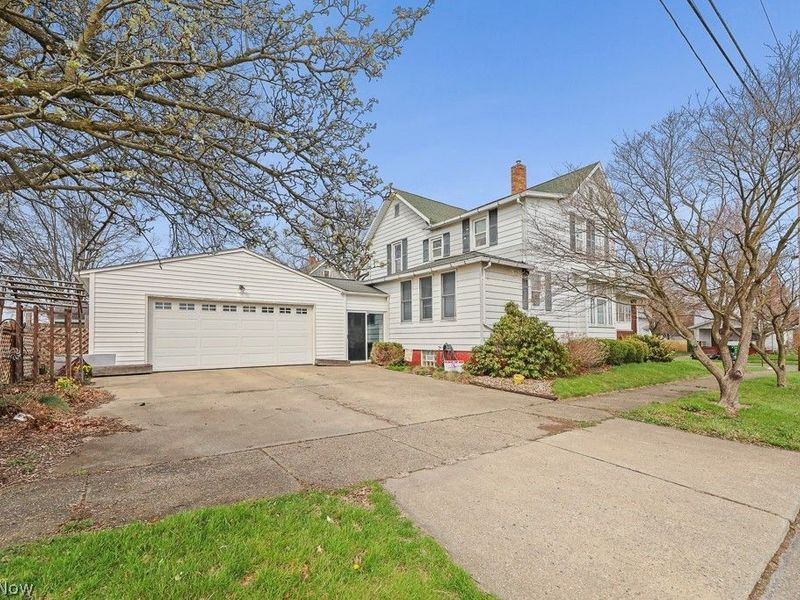 2145 Cherry Avenue, Alliance, OH 44601 Photo 3