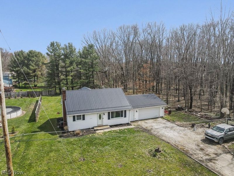 212 Case Road, Beloit, OH 44609 Photo 6