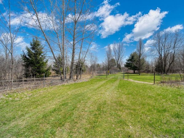 14961 Quaker Road, Hudson, MI 49247