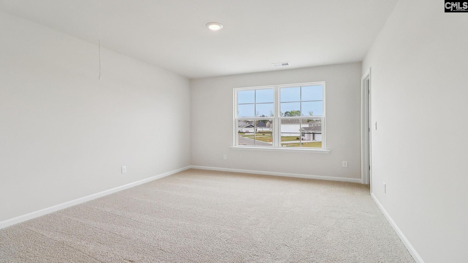 579 Edgetree Drive Photo 14