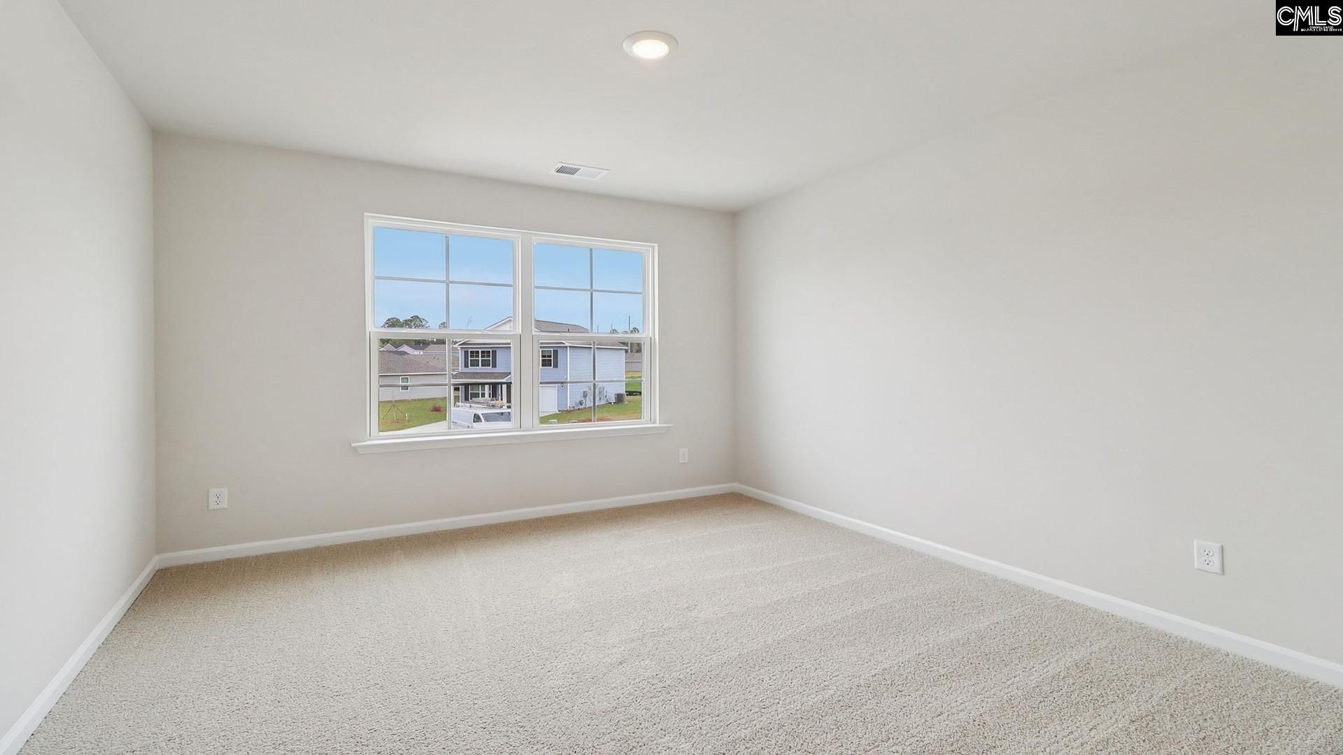 579 Edgetree Drive Photo 18