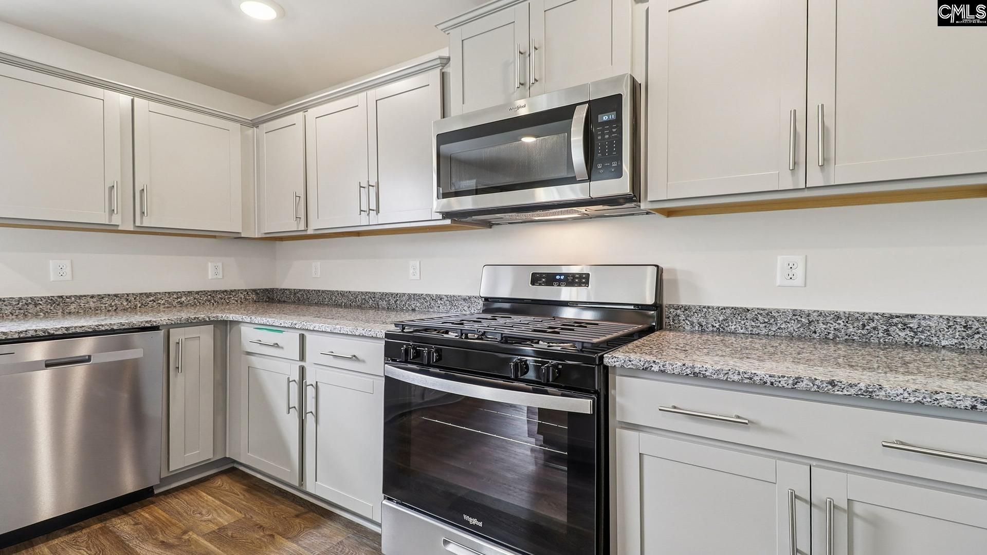 579 Edgetree Drive Photo 7