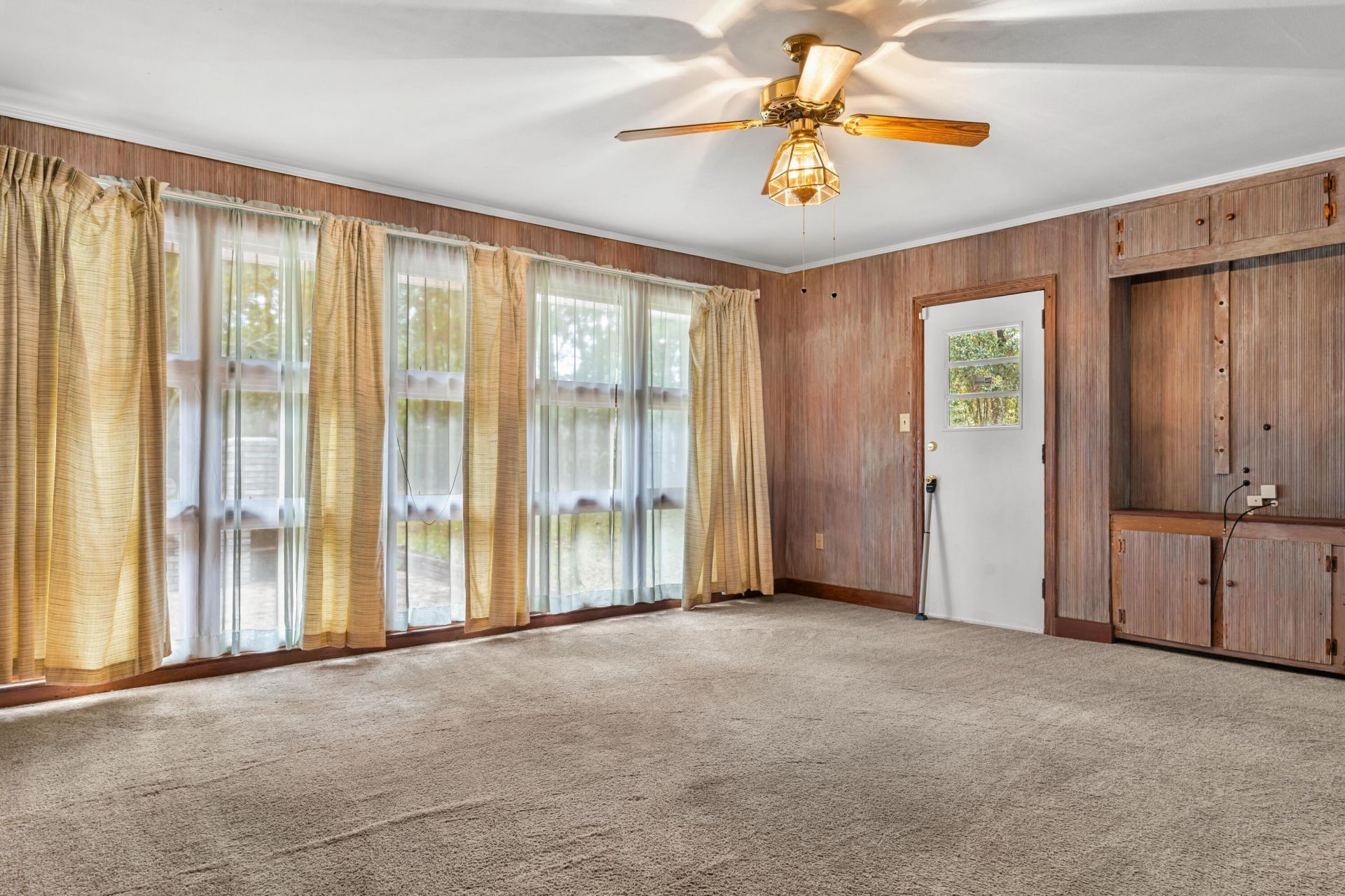 2279 Chestnut Street Photo 14