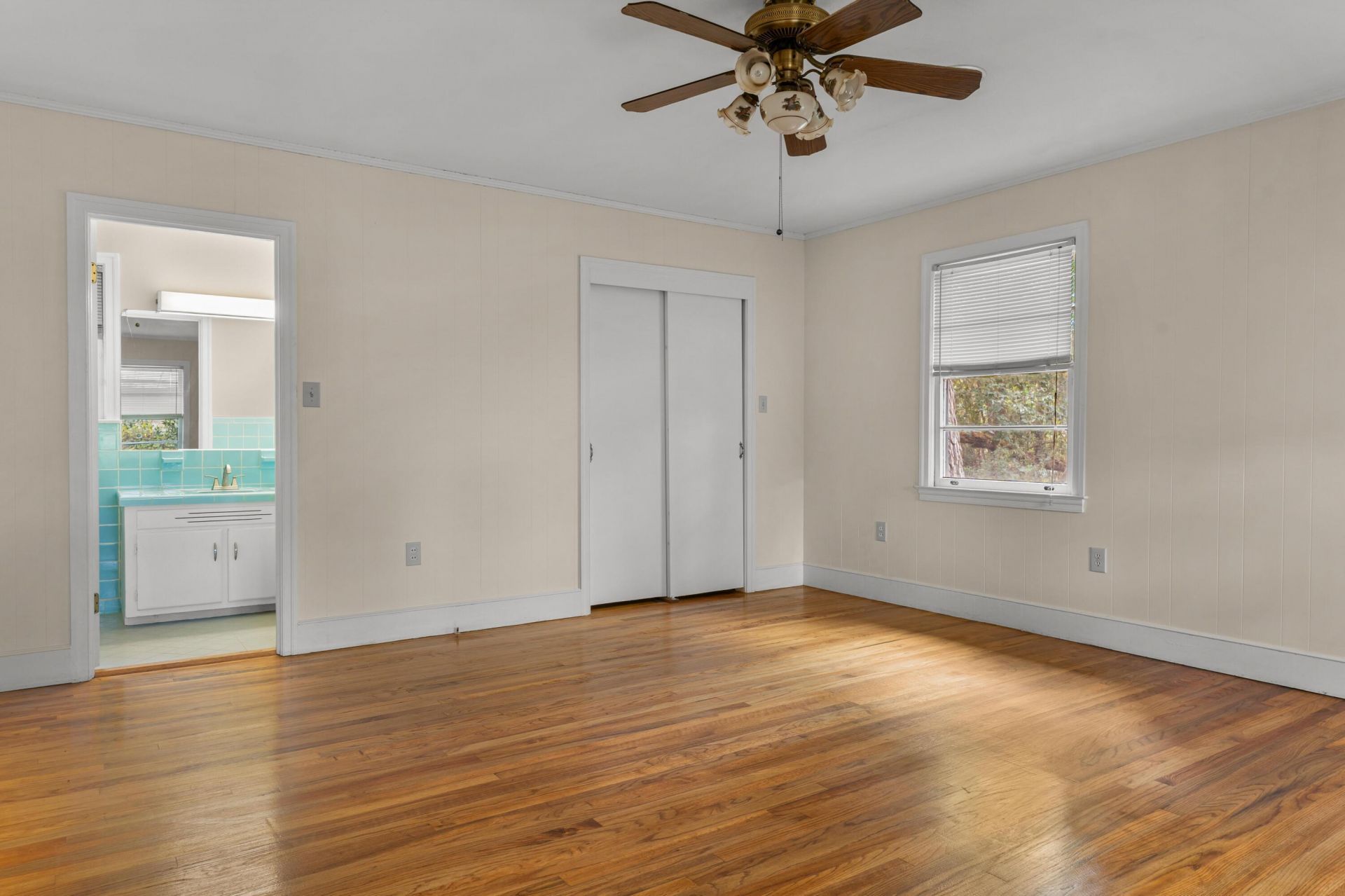 2279 Chestnut Street Photo 21