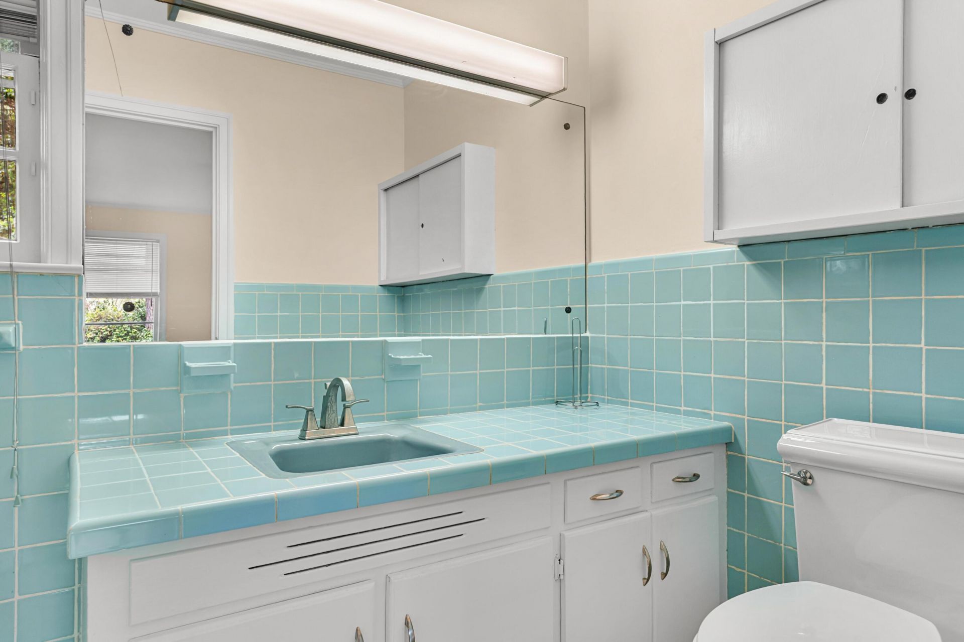 2279 Chestnut Street Photo 22