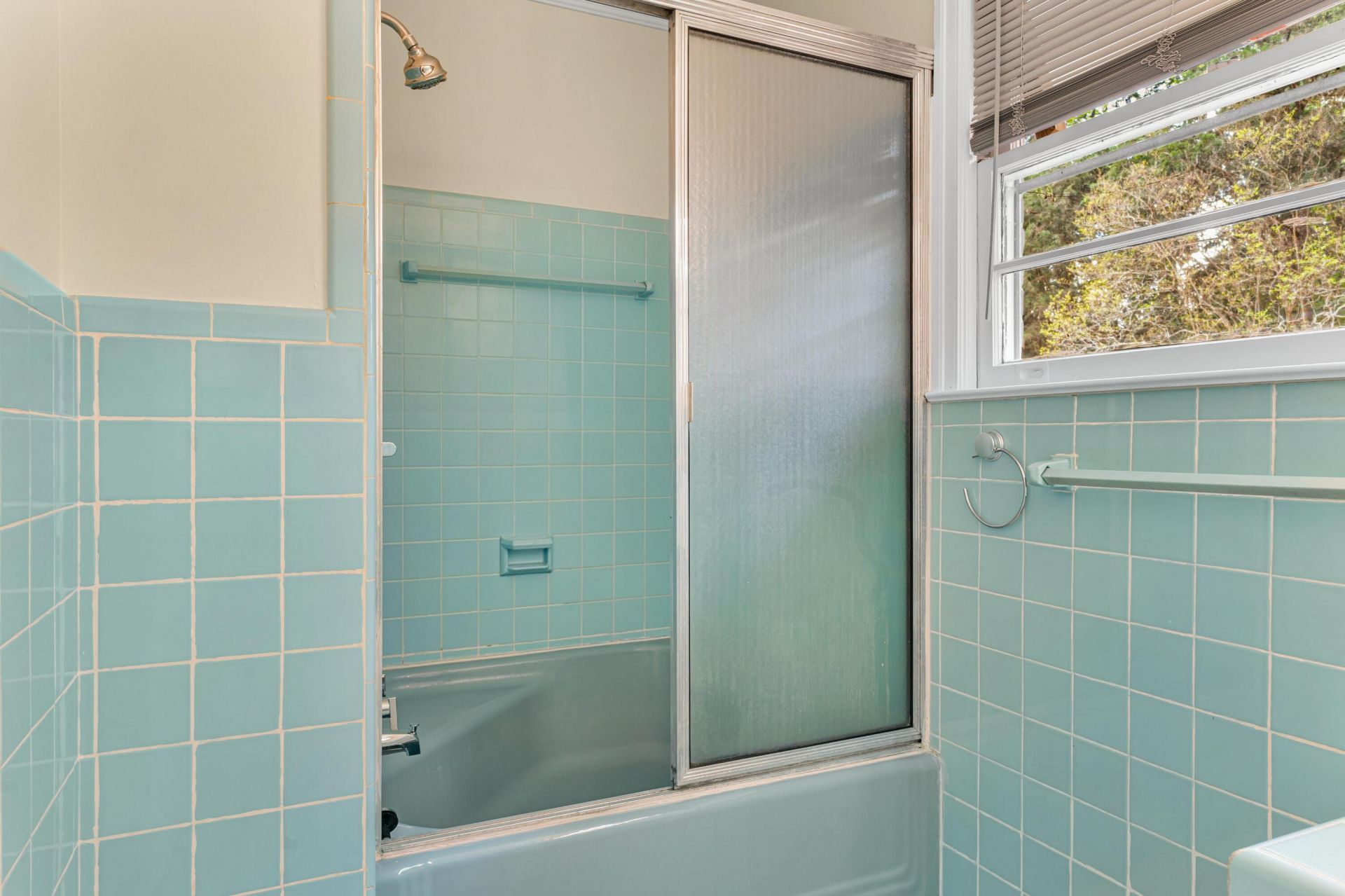 2279 Chestnut Street Photo 23