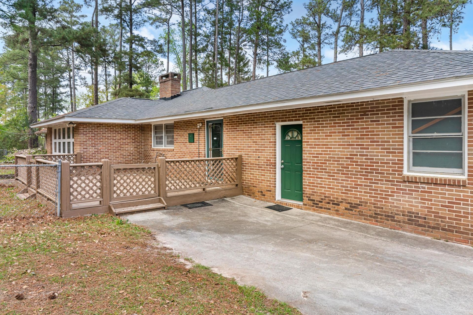 2279 Chestnut Street Photo 28