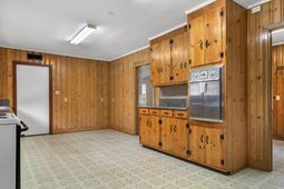 2279 Chestnut Street photo 4