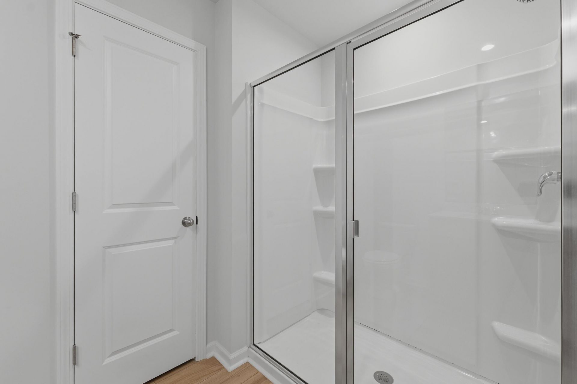 130 Eldridge Street Photo 34