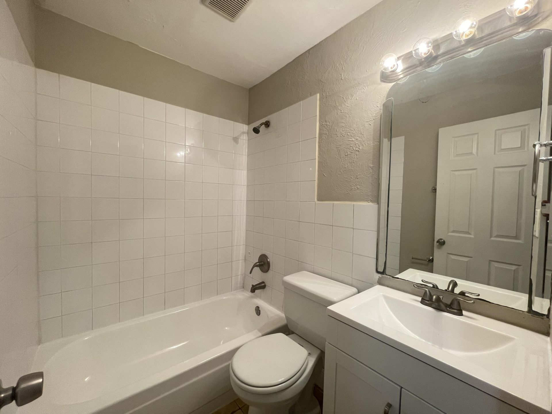 8151 SW 6th Court, North Lauderdale, FL 33068 Photo