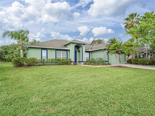1269 Scarlet Oak Circle, Vero Beach, FL 32966