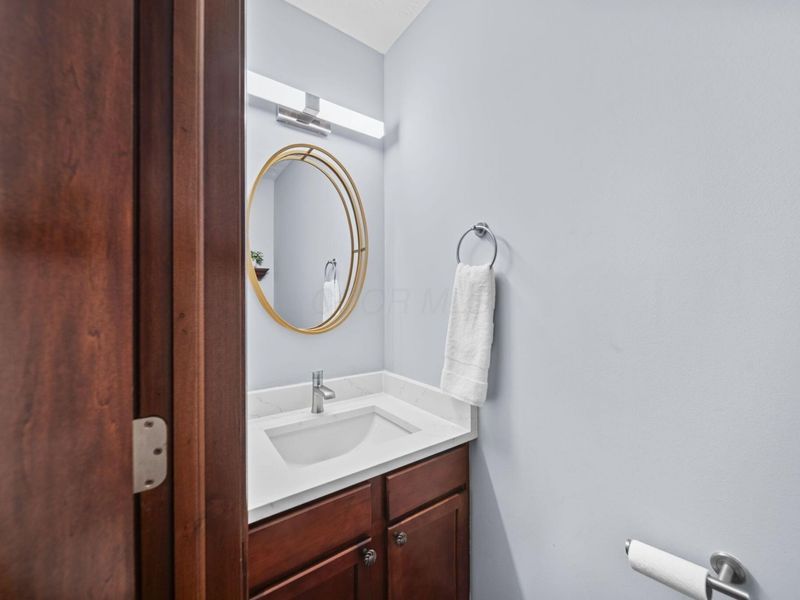 5935 Canyon Creek Drive, Unit 604, Dublin, OH 43016 Photo 16