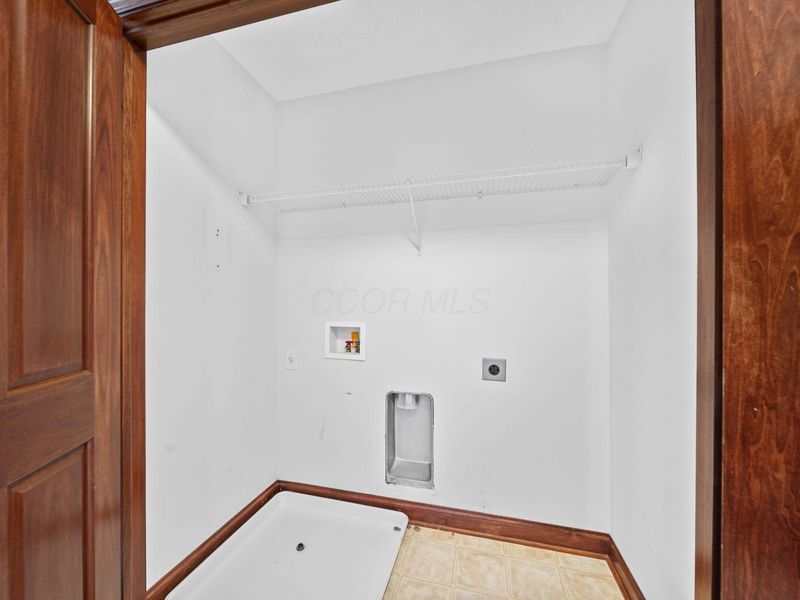 5935 Canyon Creek Drive, Unit 604, Dublin, OH 43016 Photo 24