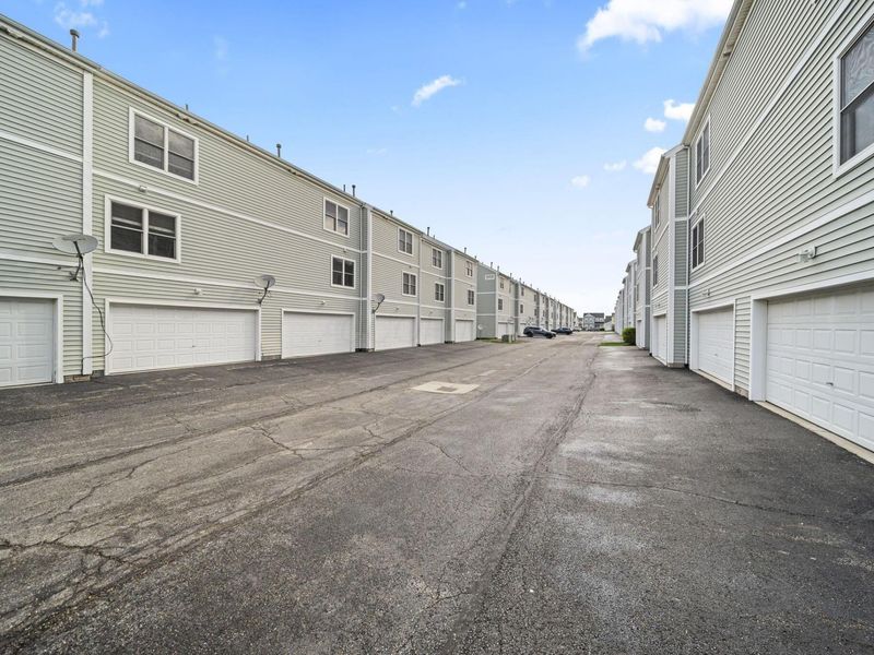 5935 Canyon Creek Drive, Unit 604, Dublin, OH 43016 Photo 33