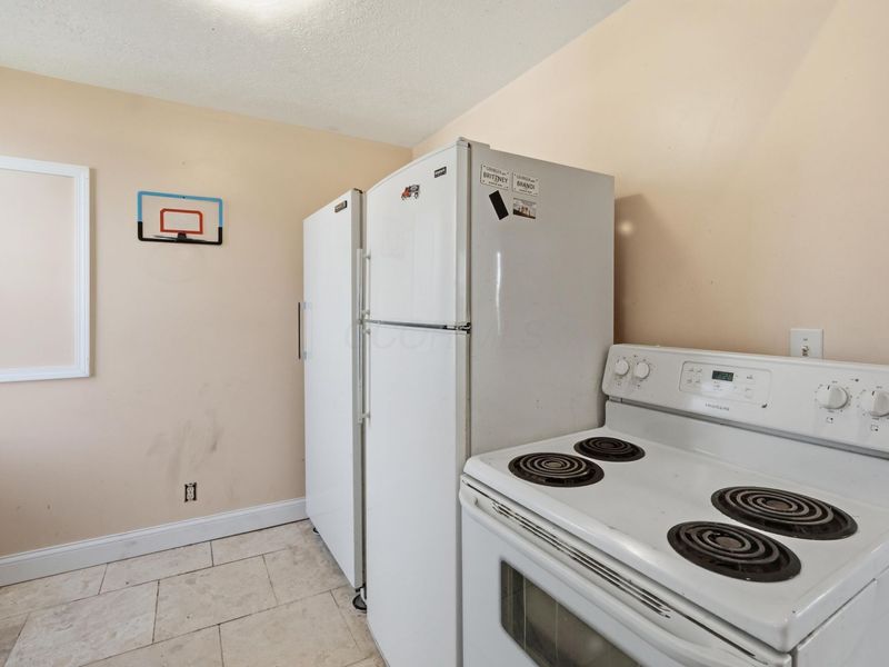 326 E 3rd Street , Ashland, OH 44805 Photo 12