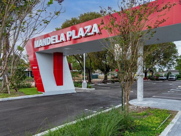 20450 NW 2nd Ave , Unit 20450--56, Miami Gardens, FL 33169