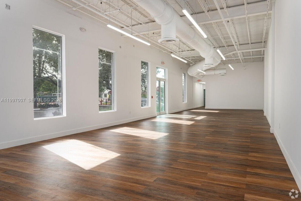 20450 NW 2nd Ave , Unit 20450--56, Miami Gardens, FL 33169 Photo