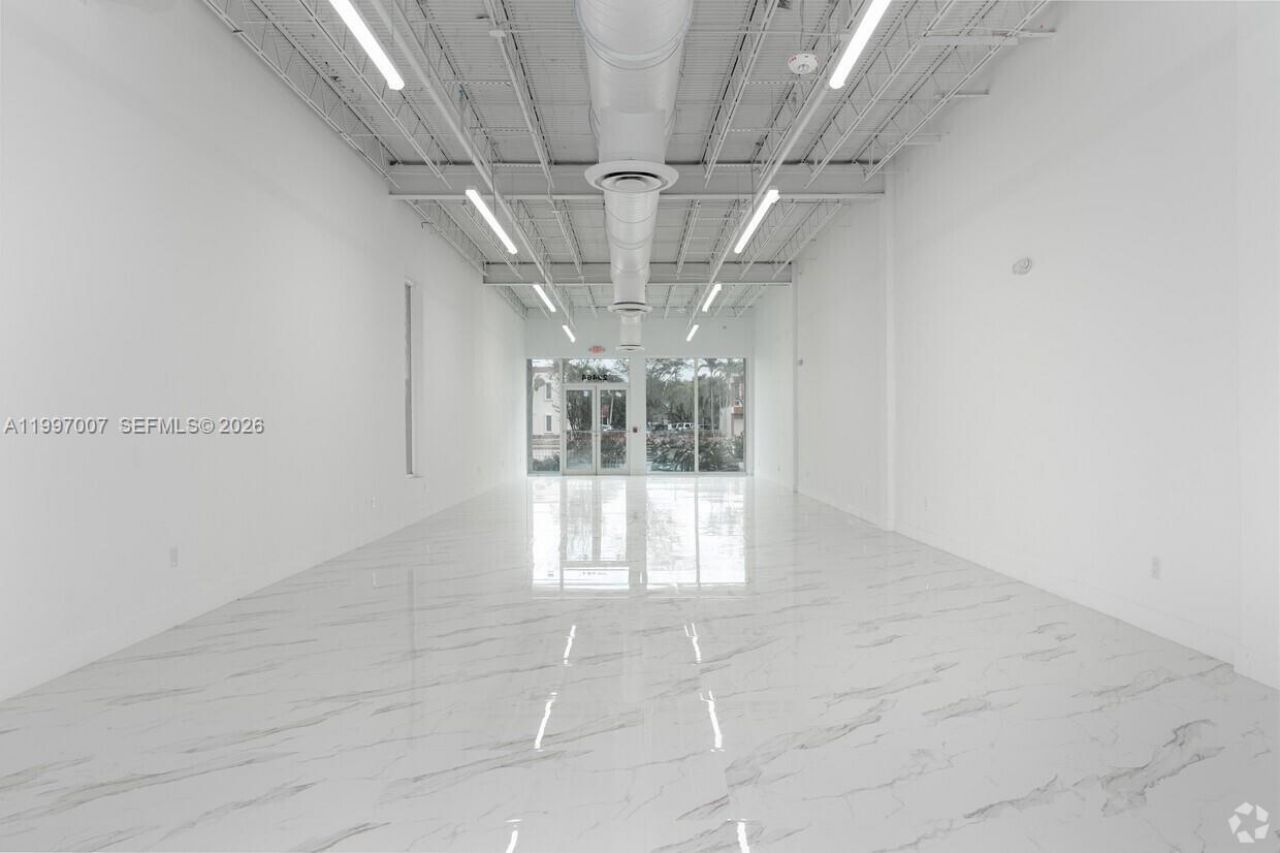 20450 NW 2nd Ave , Unit 20450--56, Miami Gardens, FL 33169 Photo