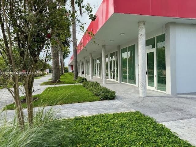20450 NW 2nd Ave , Unit 20450--56, Miami Gardens, FL 33169 Photo