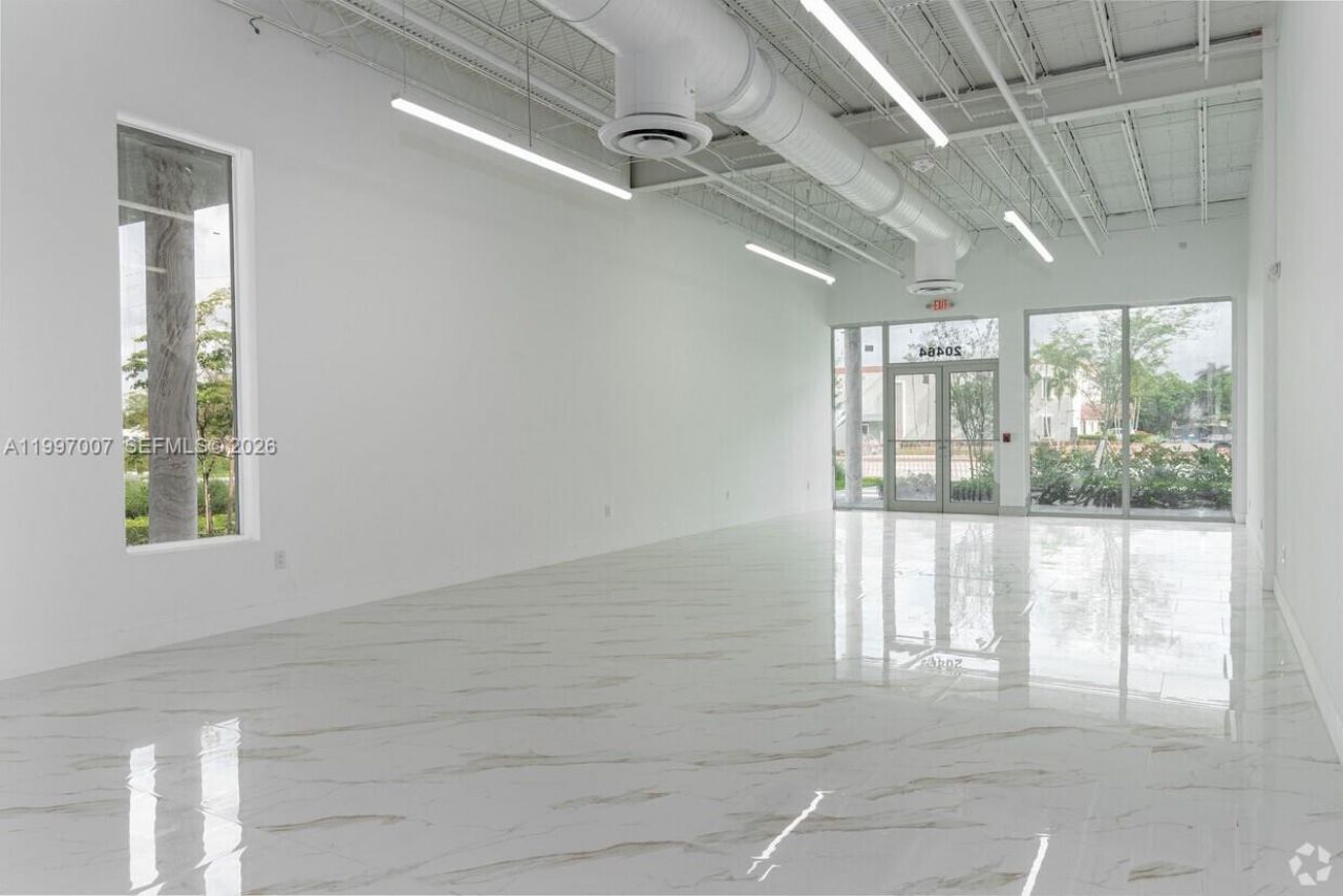 20450 NW 2nd Ave , Unit 20450--56, Miami Gardens, FL 33169 Photo