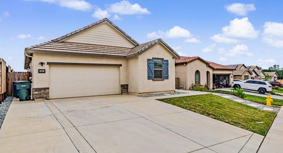 650 Morning Glory Cir, Ione, CA 95640 Photo