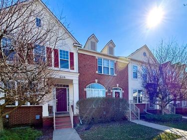 6108 Heron Hills Drive, Wolverine Lake Vlg, MI 48390