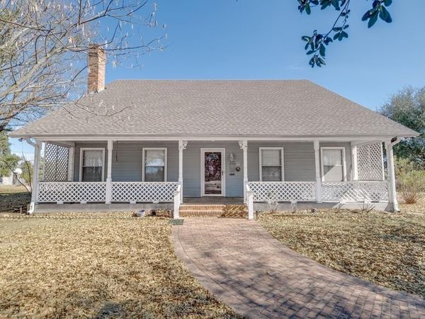 1710 An County Road 463, Montalba, TX 75853