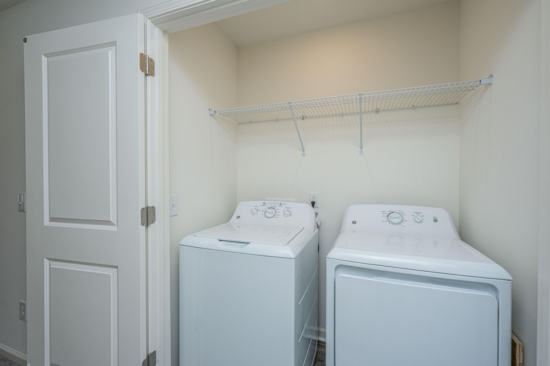 2102 Scarlett Maple Street Photo 23