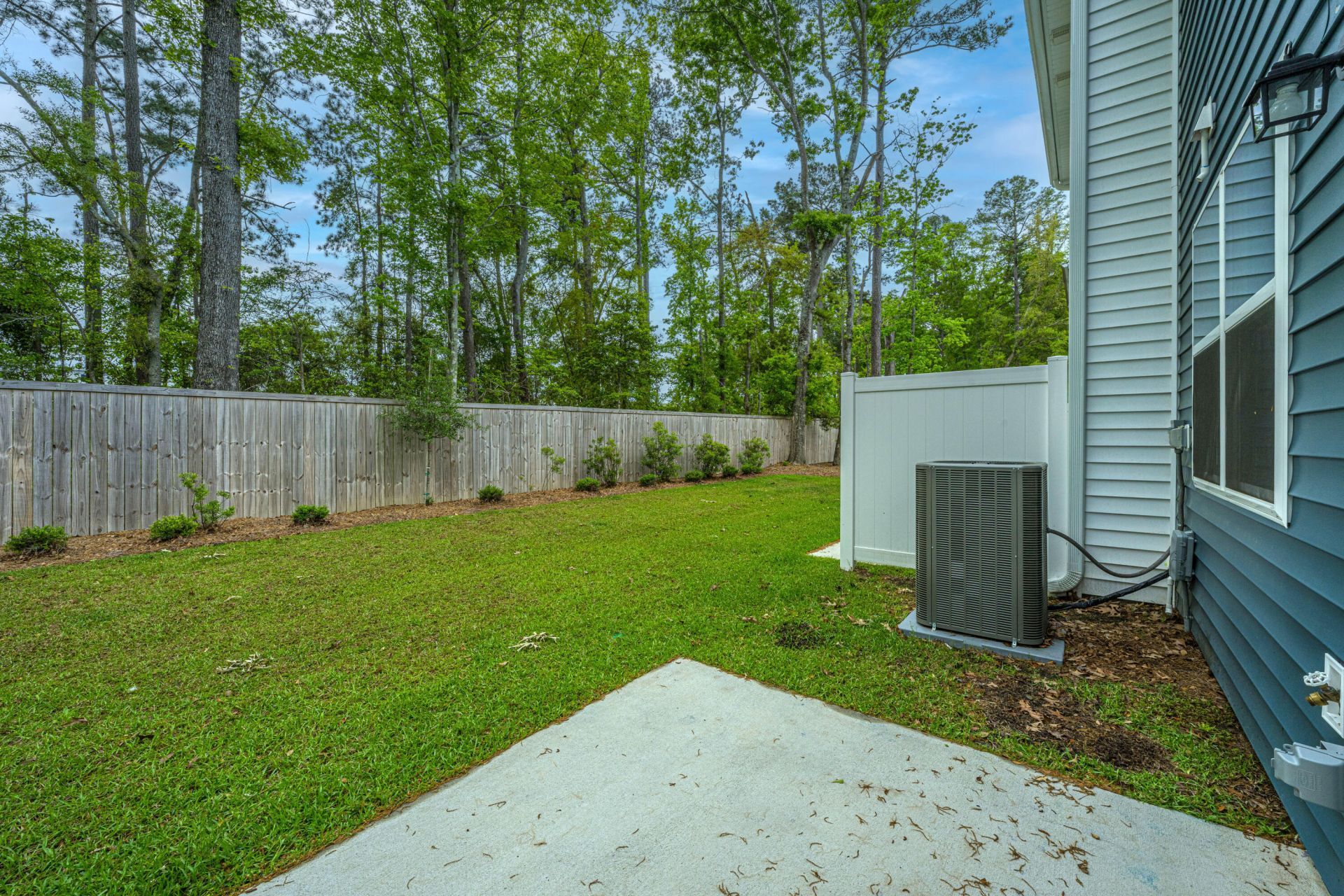 2102 Scarlett Maple Street Photo 23