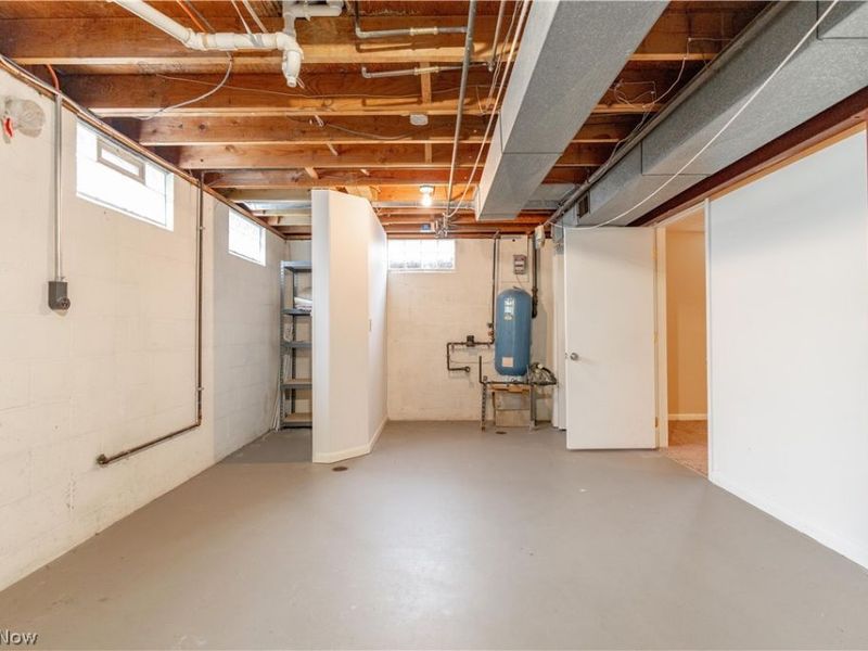 1923 Caroline Avenue, Norton, OH 44203 Photo 29