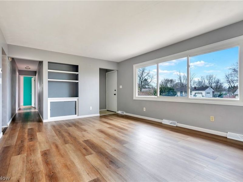 1923 Caroline Avenue , Norton, OH 44203 Photo 6