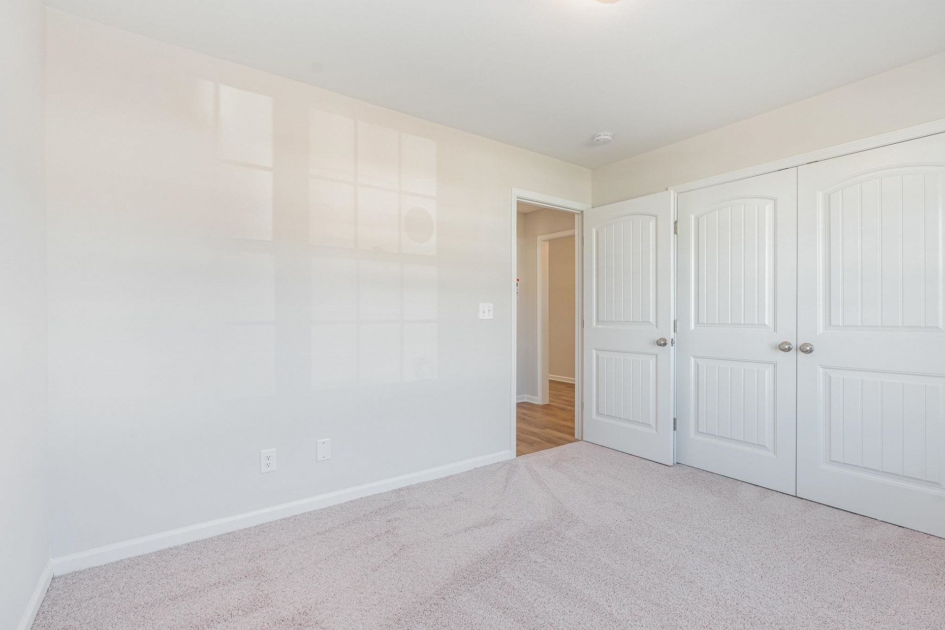 913 Woodside Dr. Photo 18