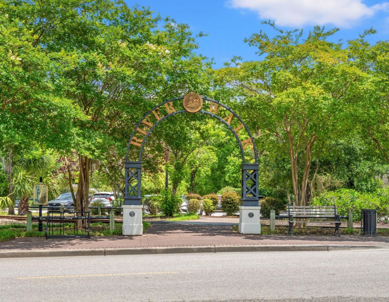 913 Woodside Dr. Photo 36