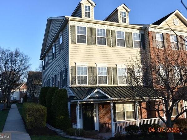 1244 ROSEMONT TERRACE, PENNSBURG, PA 18073