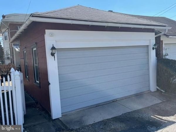 226 N MILLER STREET, READING, PA 19607