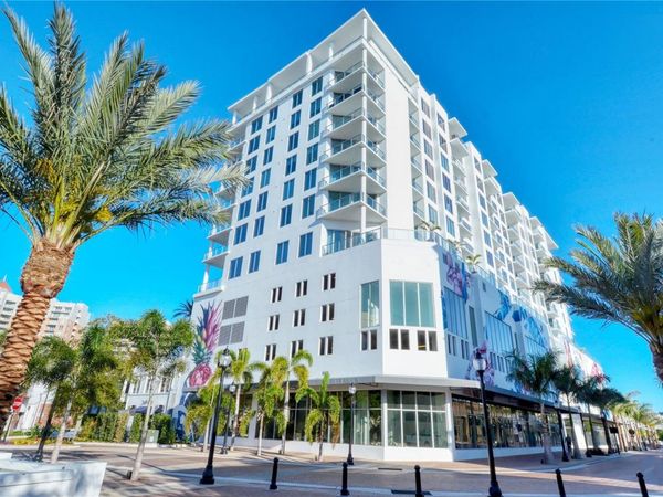 111 S PINEAPPLE AVENUE, Unit 1021, SARASOTA, FL 34236