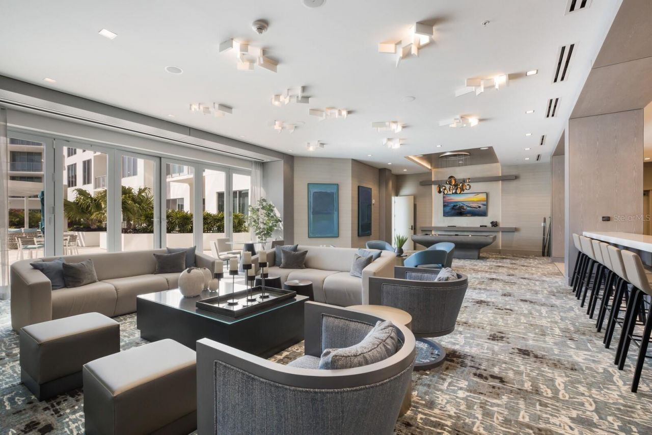 111 S Pineapple Avenue, Unit 1021, Sarasota, FL 34236 Photo