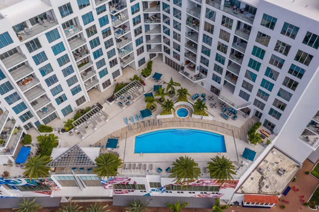 111 S Pineapple Avenue, Unit 1021, Sarasota, FL 34236 Photo