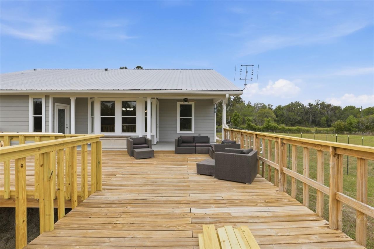 3767 NW 156th Avenue , Gainesville, FL 32609 Photo