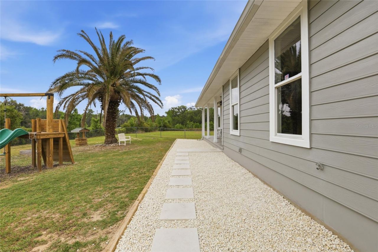 3767 NW 156th Avenue , Gainesville, FL 32609 Photo