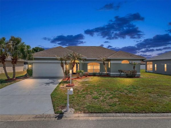 131 RUBY LAKE DRIVE , WINTER HAVEN, FL 33884