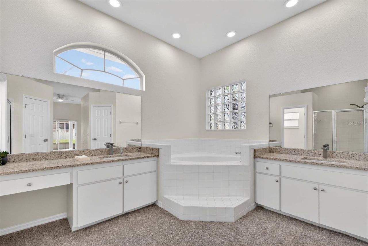 131 Ruby Lake Drive , Winter Haven, FL 33884 Photo