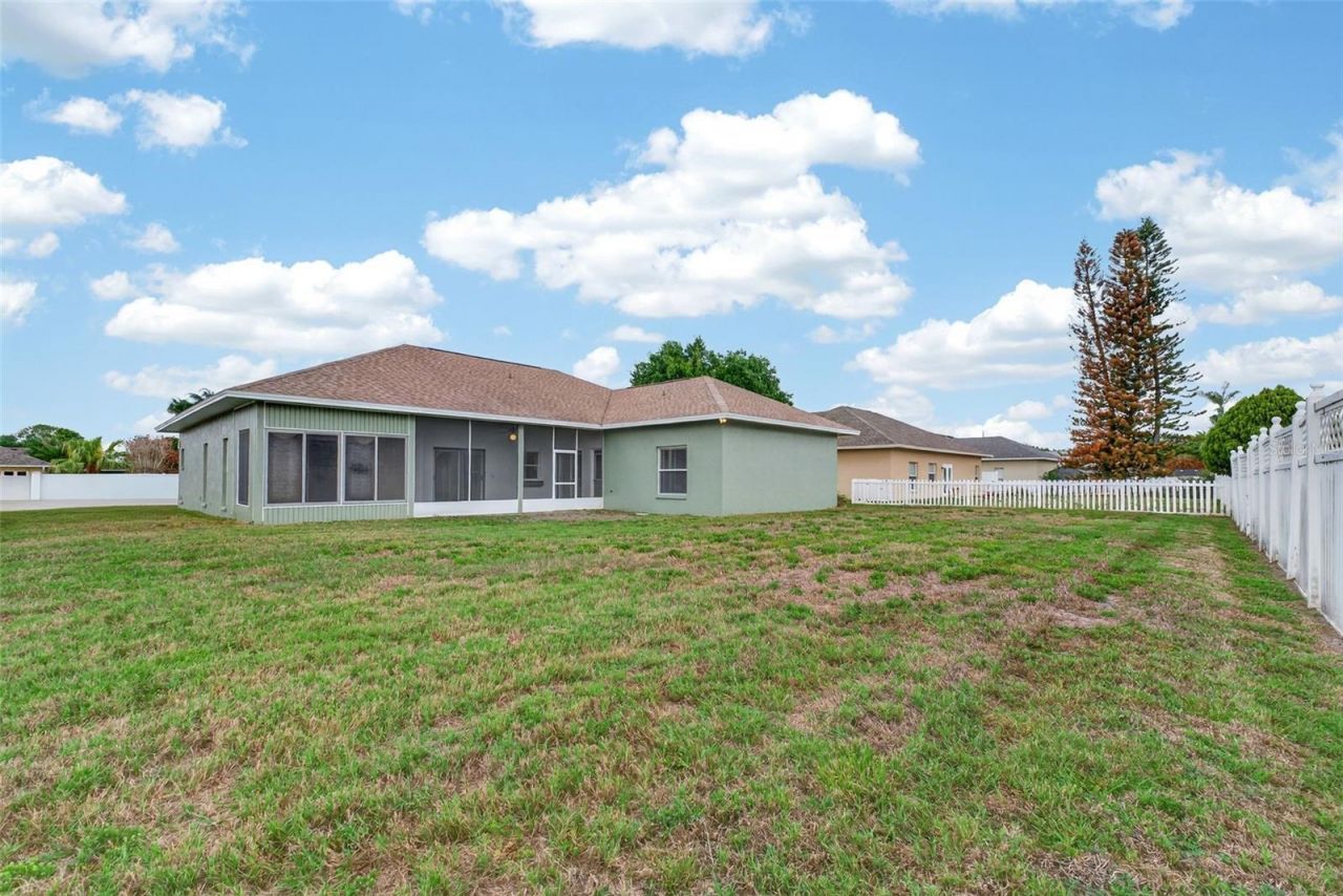 131 Ruby Lake Drive , Winter Haven, FL 33884 Photo