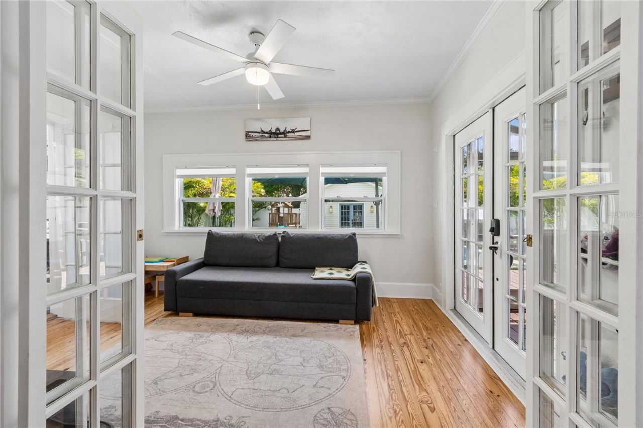 1126 16th Avenue N, Saint Petersburg, FL 33704 Photo